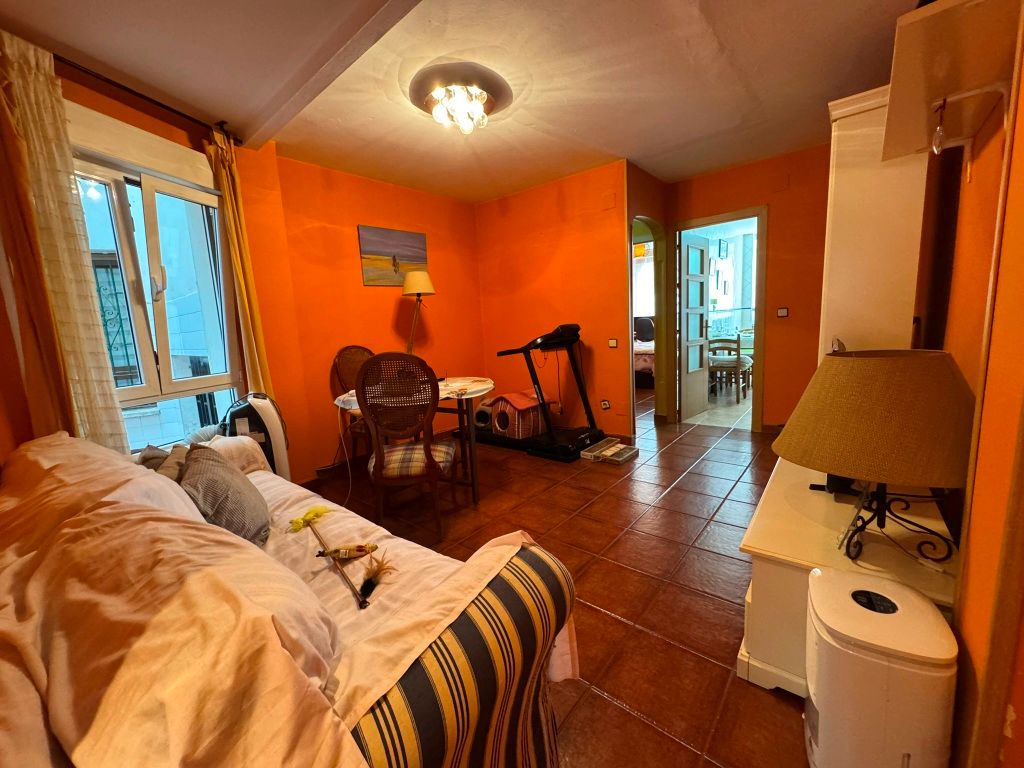 Habitación de Piso en venta en Gijón  con Terraza, Amueblado y Horno