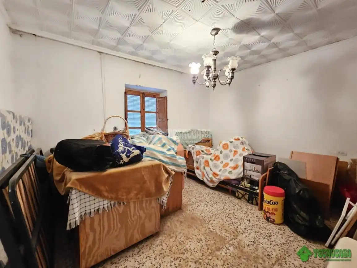 Casa adosada en venda en Balazote