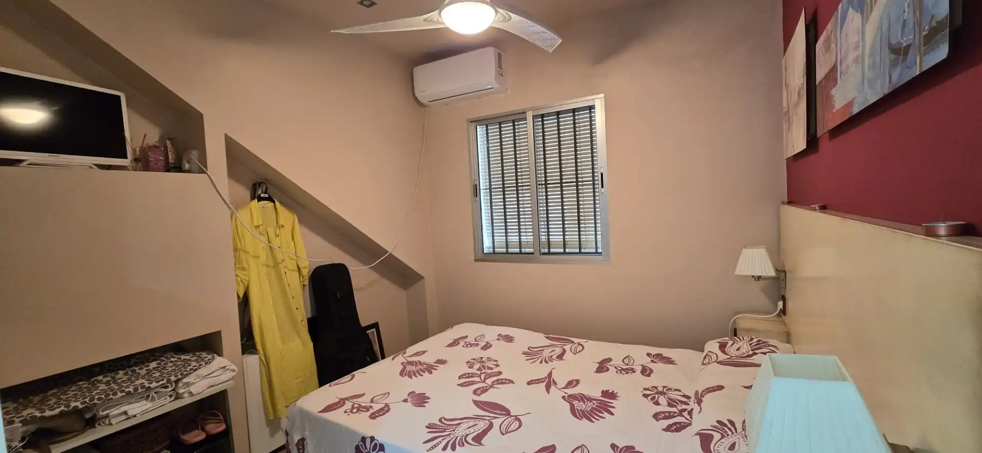 Habitación de Apartamento en venta en El Portil con Aire acondicionado, Piscina y Amueblado