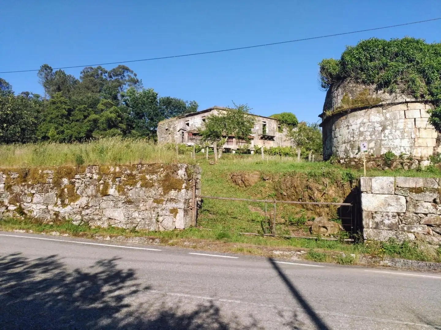 Casa rústica amb terrassa en venda a As Neves, imagen 10
