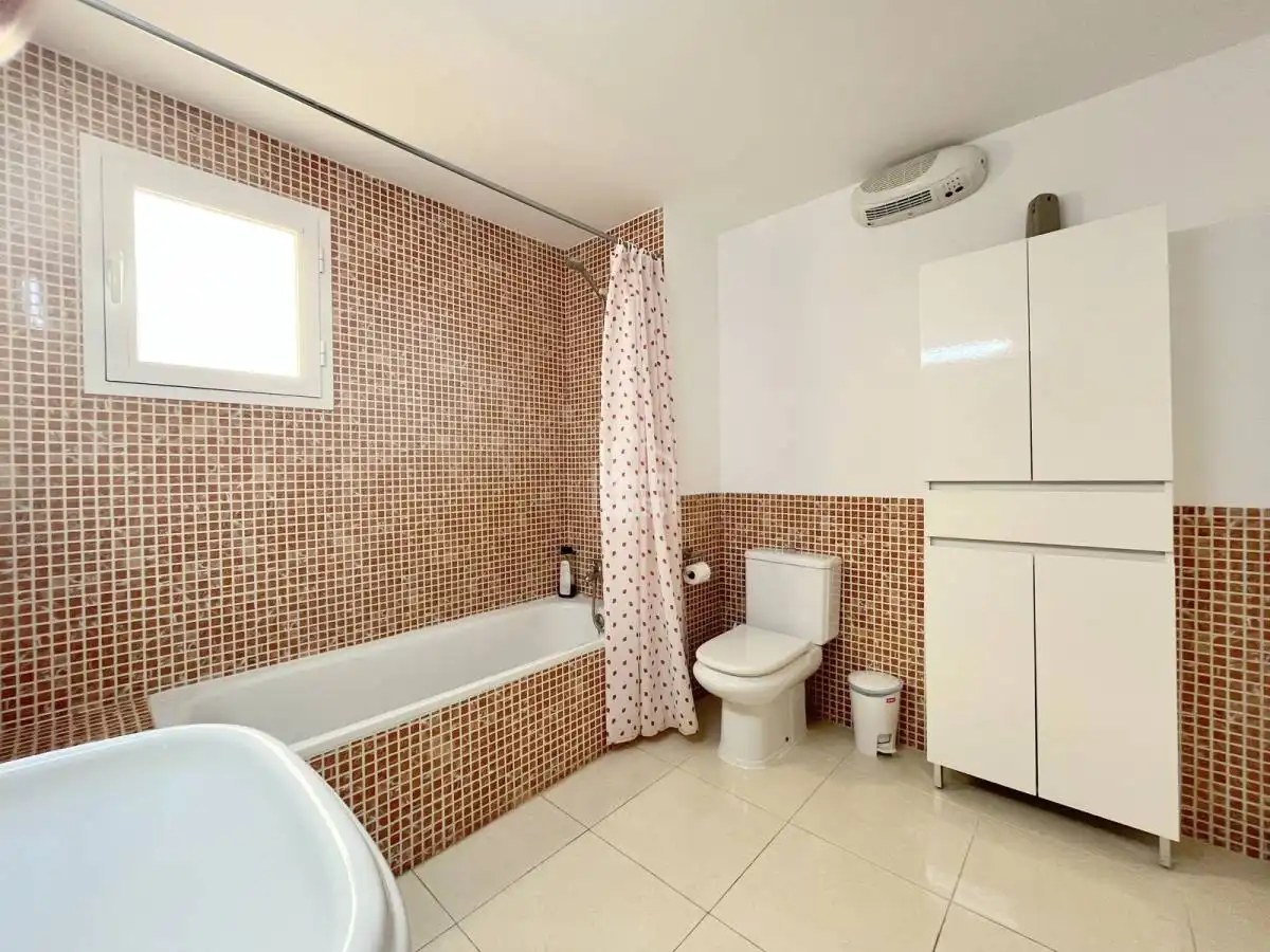 Badezimmer von Wohnungen zum Verkauf in Son Servera mit Privatgarten, Terrasse und Schwimmbad