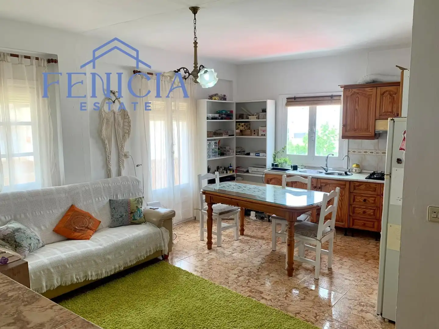 Buildings for sale in La Herradura centro