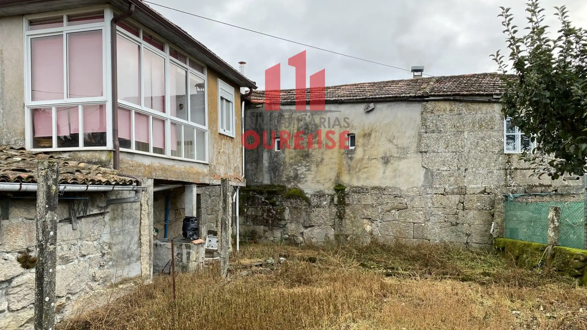 Vista exterior de Casa o chalet en venta en O Pereiro de Aguiar  con Terraza, Amueblado y Balcón