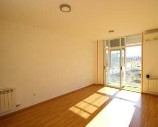 Flat to rent in Las Gabias  with Air Conditioner, Balcony and Community pool