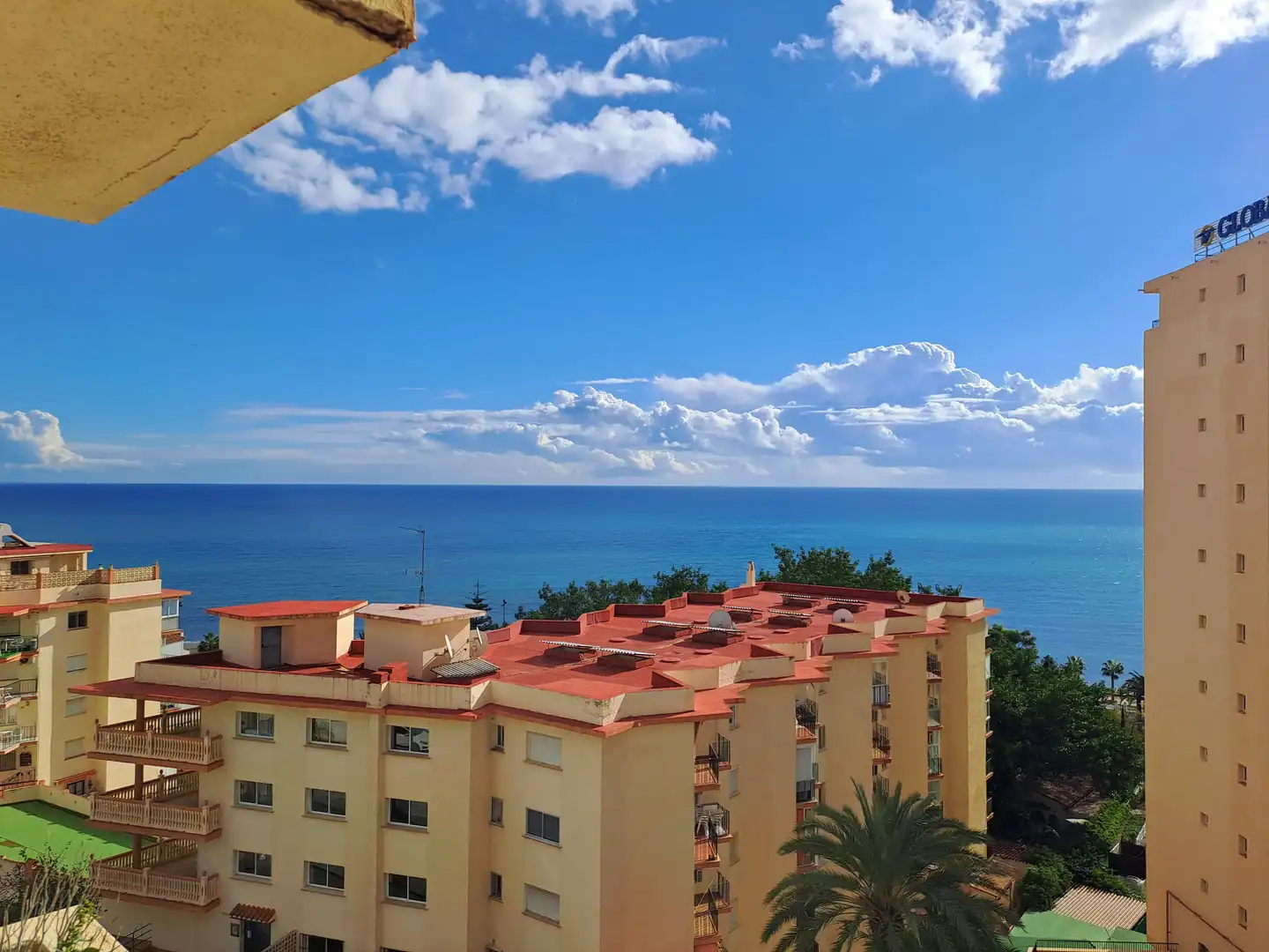 Piso con piscina en venta en Las Gaviotas  - Carvajal, imagen 3