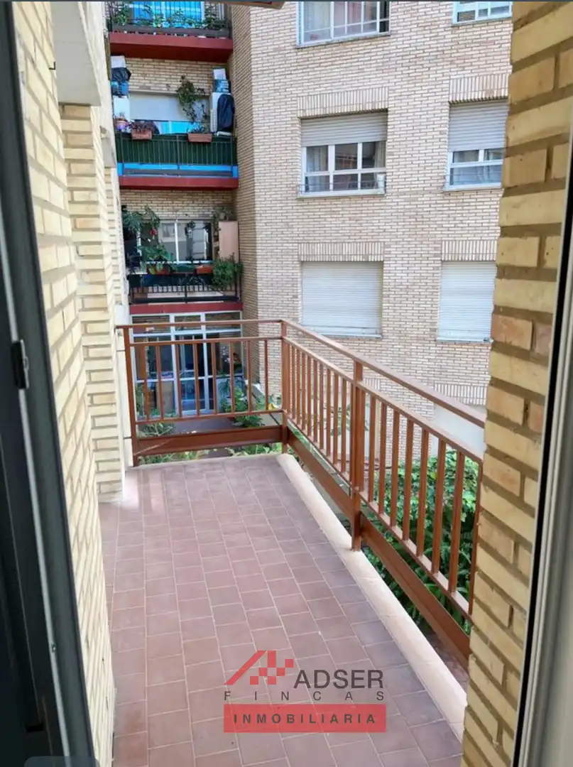 Terrasse von Wohnung zum Verkauf in  Logroño mit Heizung, Parkett und Terrasse
