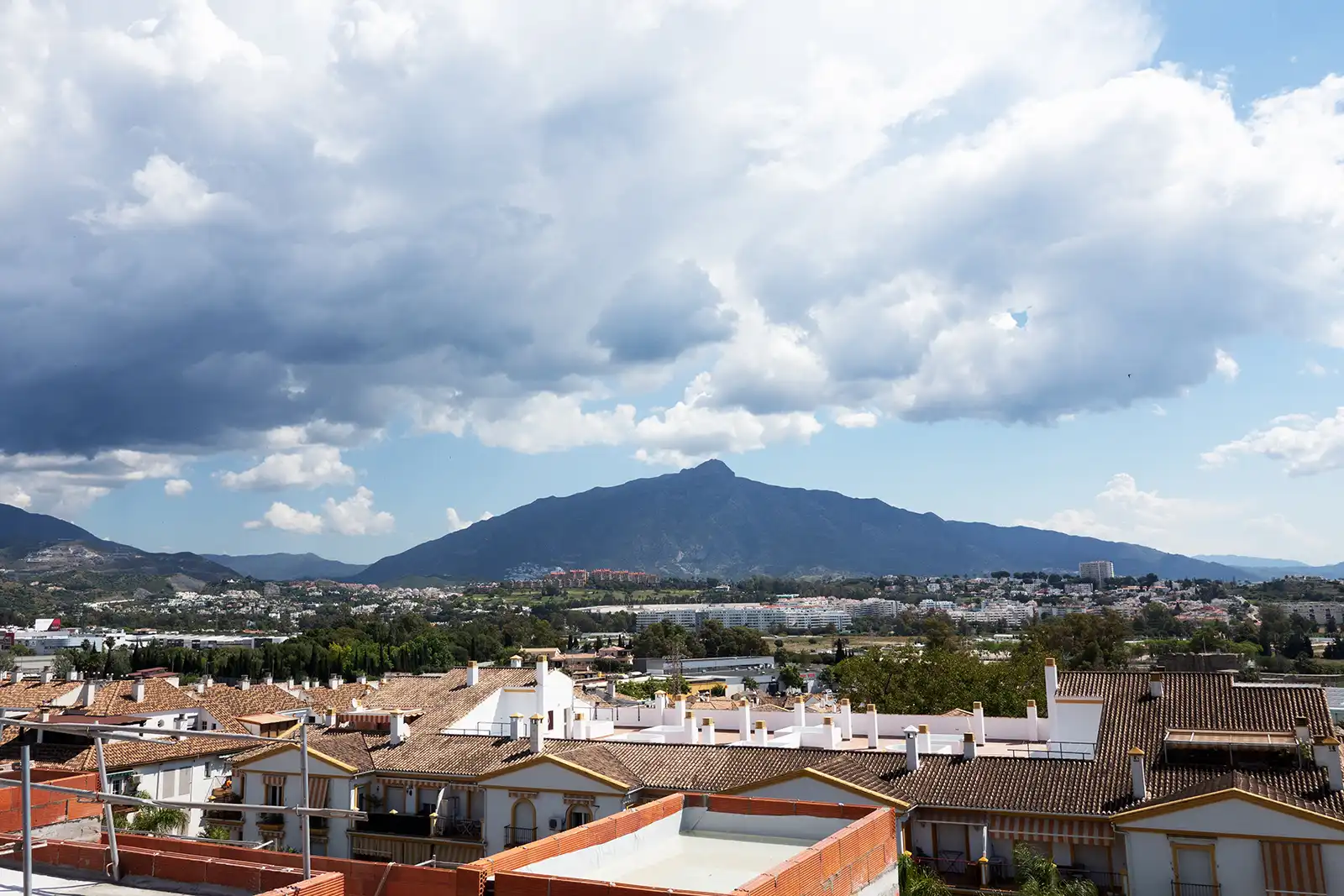 Exterior view of Flat for sale in Marbella  with Air Conditioner, Home automation and Community pool