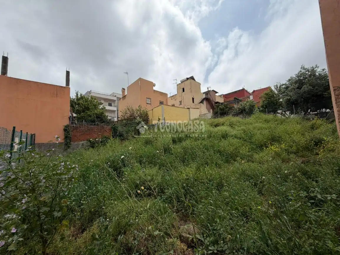 Residential for sale in Algeciras