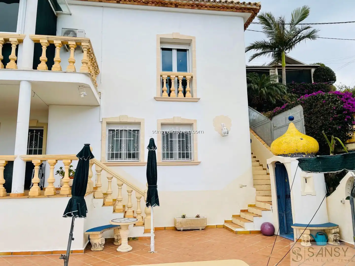 Exterior view of Houses for sale in Dénia  with Air Conditioner and Storage room