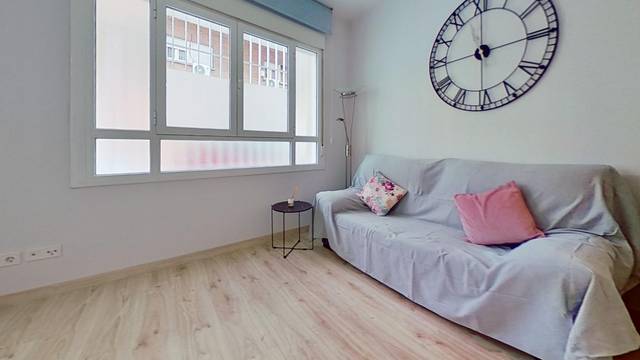 Estudio en Alquiler en Calle Calle Aldea del Fresno, 29 en Chopera