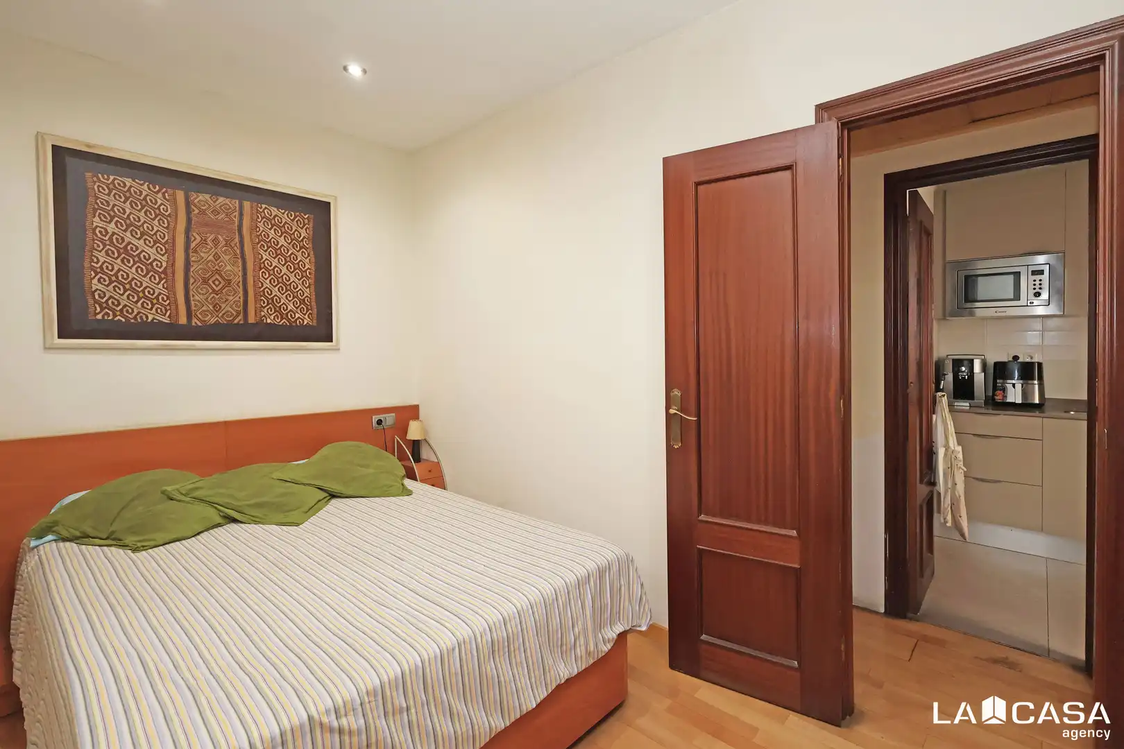 Habitación de Piso en venta en Barcelona con Balcón