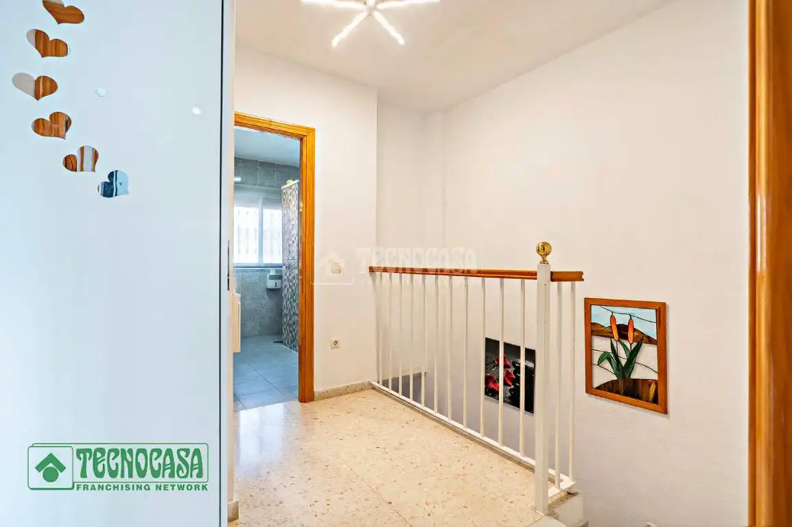 Casa adosada en venta en Cártama con Aire acondicionado y Calefacción