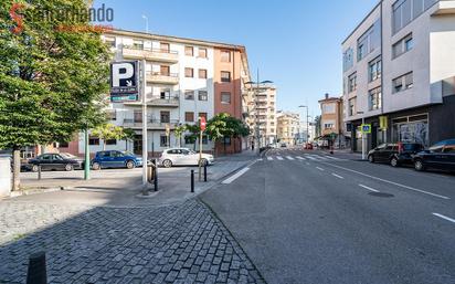 Vista exterior de Pis en venda en Torrelavega  amb Balcó