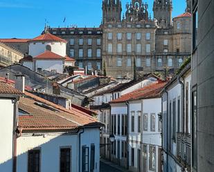 Vista exterior de Apartament de lloguer en Santiago de Compostela  amb Calefacció, Parquet i Moblat