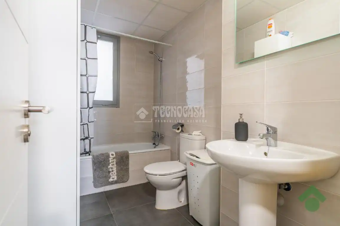 Badezimmer von Wohnung zum Verkauf in Puerto Real mit Terrasse und Gemeinschaftspool