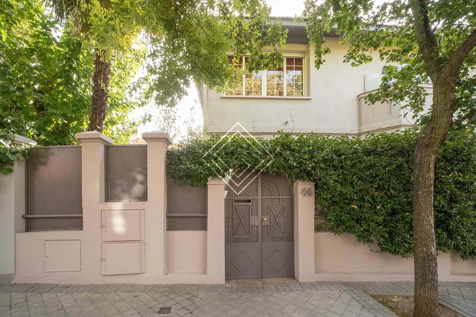 Vista exterior de Casa o chalet en venta en Madrid