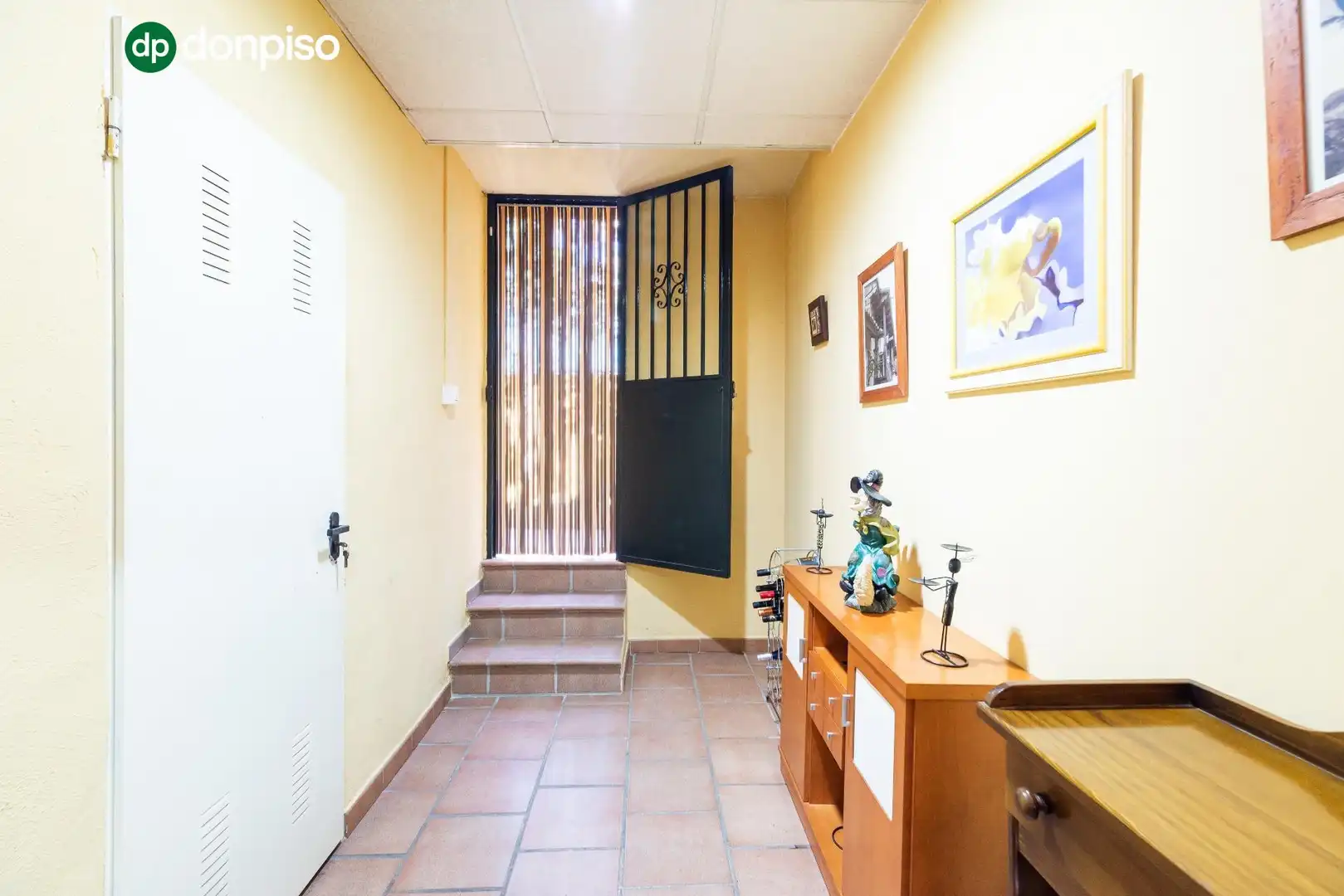 Detached house with pool for sale in Calle OROPENDOLA (VENT), imagen 34