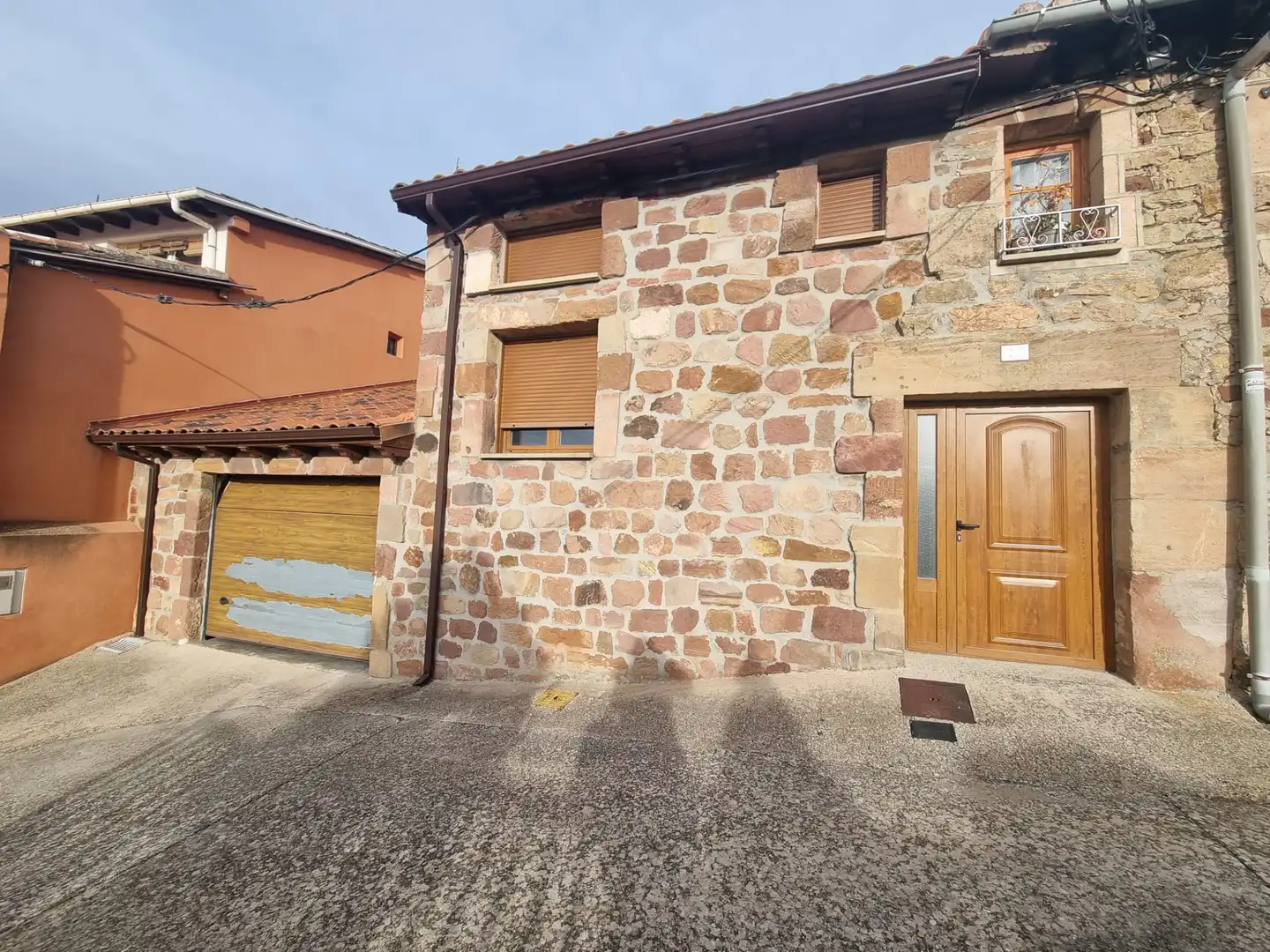 Vista exterior de Casa o xalet en venda en Arlanzón