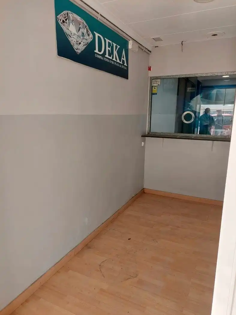 Local comercial en venda a Centre, imagen 4