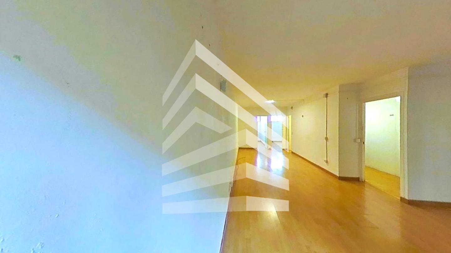Flat for sale in  Barcelona Capital  with Parquet flooring