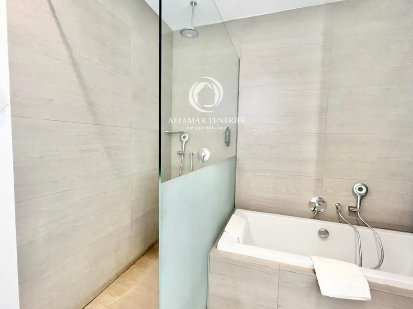Apartment with terrace for sale in Costa Adeje, imagen 13
