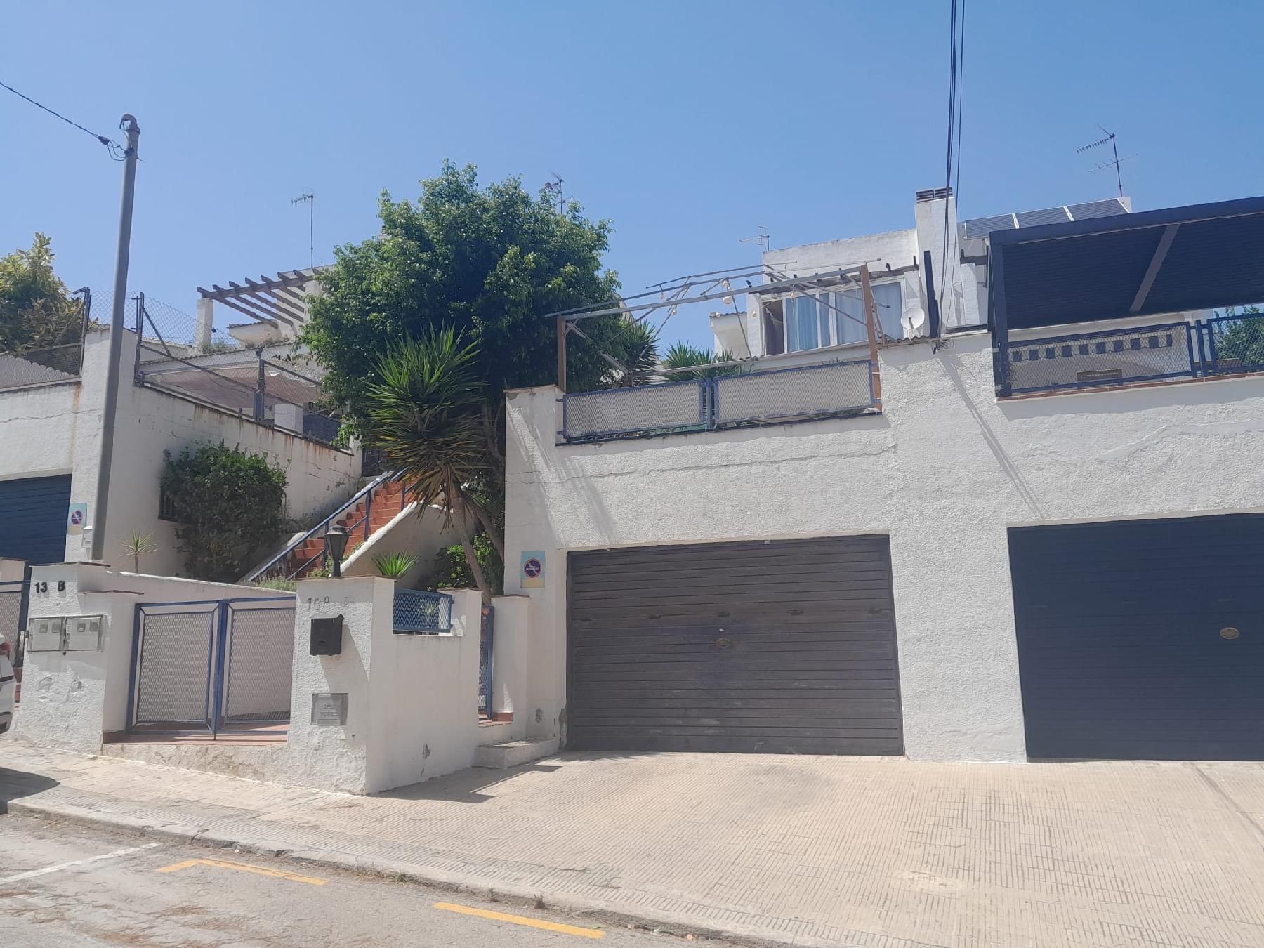 Vista exterior de Casa o chalet en venta en Calafell con Jardín privado y Terraza