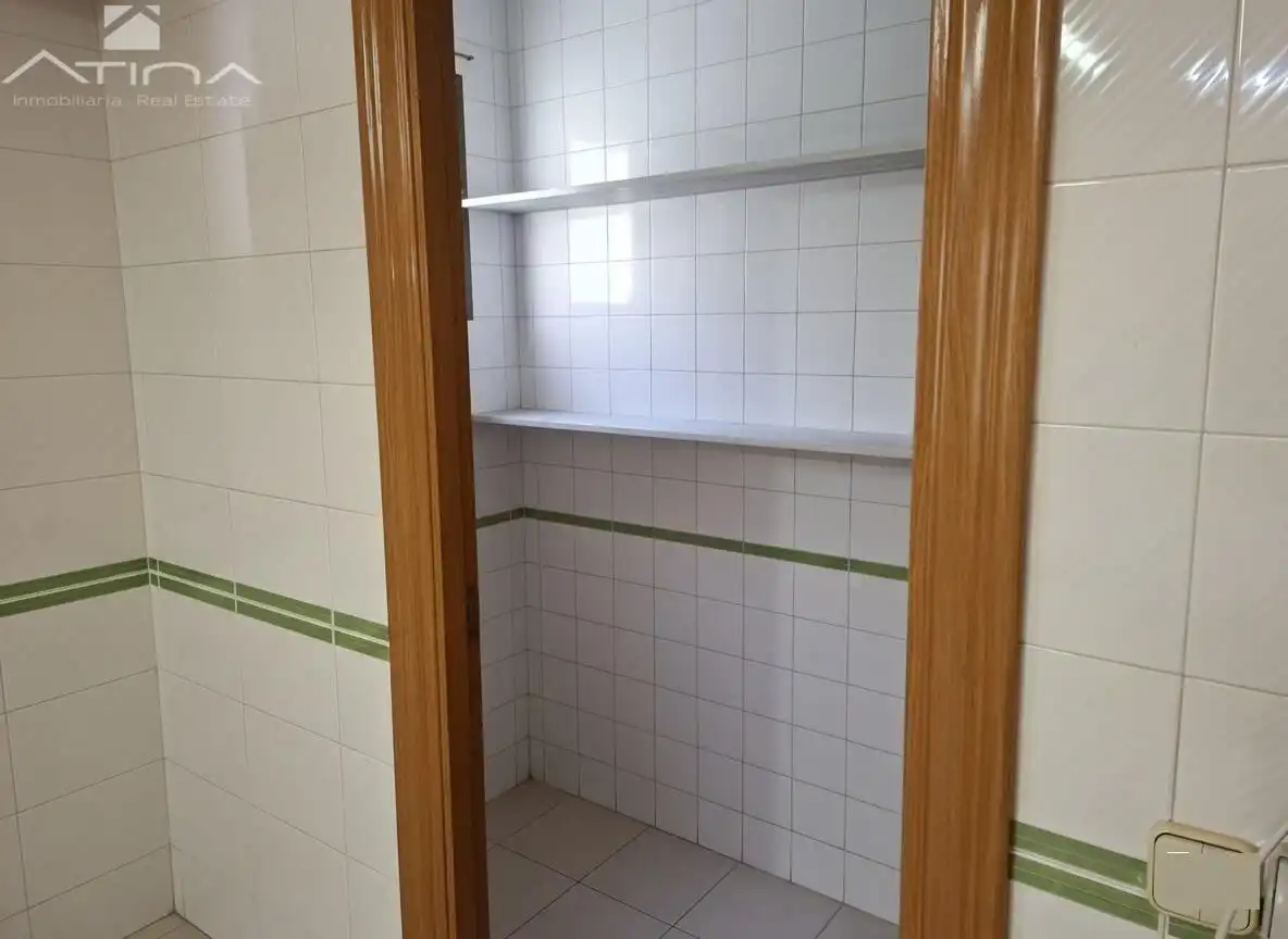 Bathroom of Houses for sale in Gandia  with Private garden, Terrace and Storage room