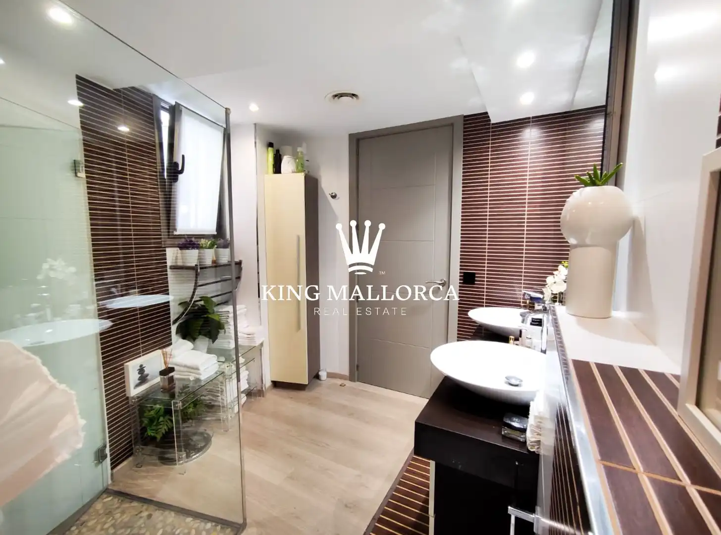 Badezimmer von Wohnungen zum Verkauf in Calvià mit Klimaanlage, Heizung und Terrasse
