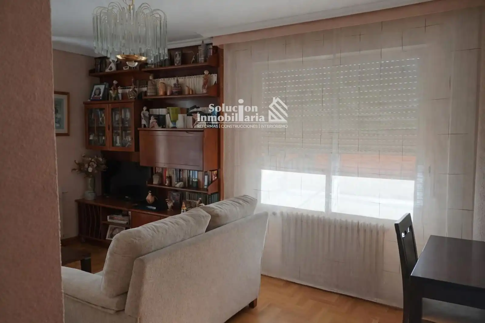 Attic for rent in Garrido Norte