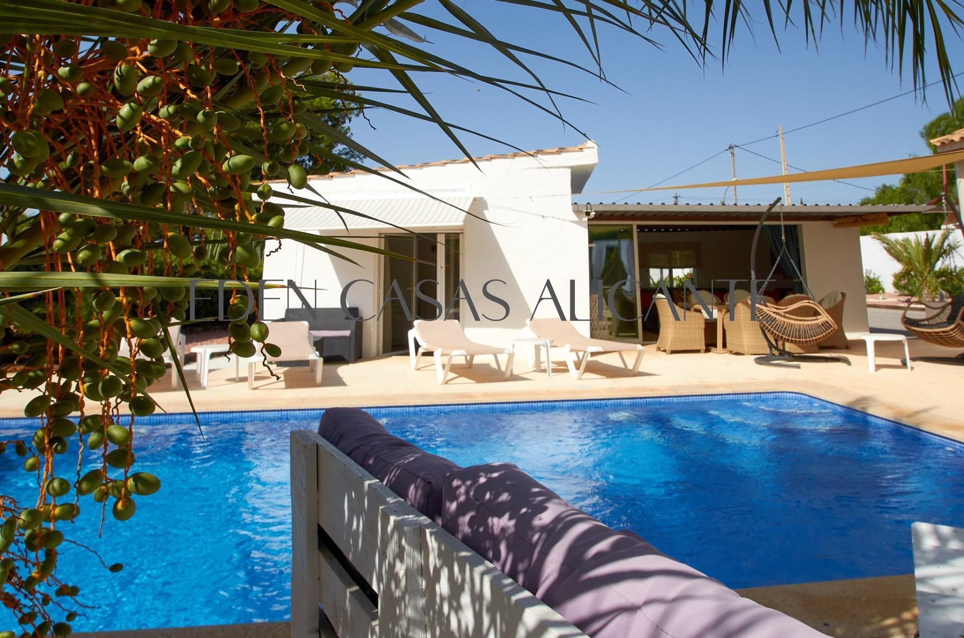 Piscina de Casa o chalet en venta en Busot con Jardín privado, Terraza y Trastero