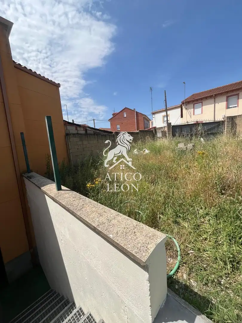 Adossat amb jardí en venda a Constitución, imagen 2