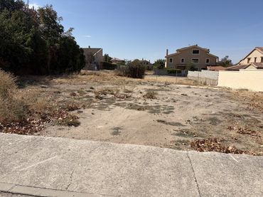 Lands and plots for sale in Torrecaballeros