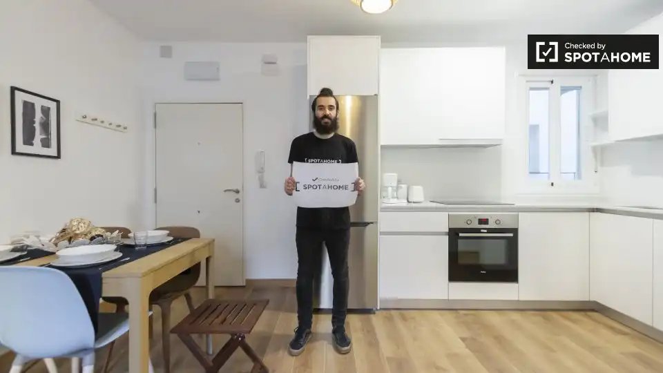 Kitchen of Flat for rent in Madrid  with Air Conditioner, Heating and Furnished
