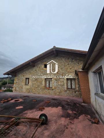 Casa-chalet en Venta en Nates en Voto