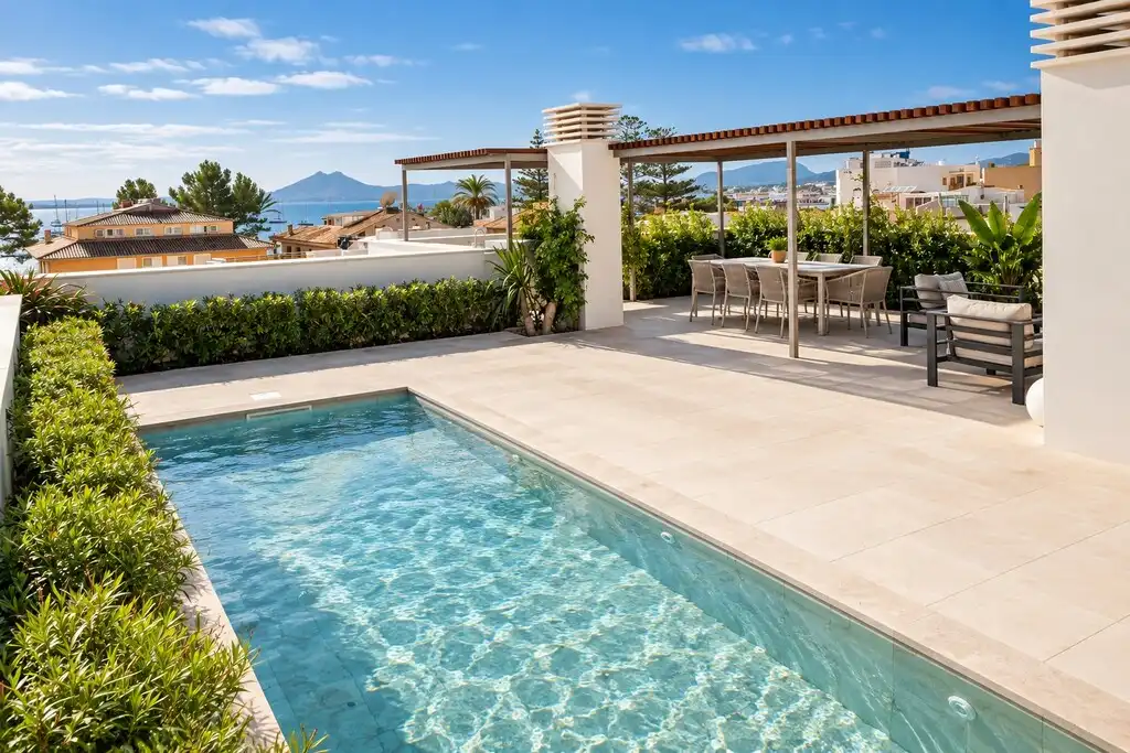 Penthouse mit Pool zum Verkauf in Port de Pollença