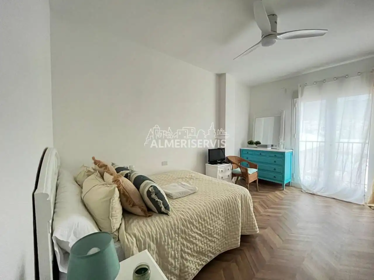 Bedroom of Attic for sale in Adra  with Air Conditioner, Parquet flooring and Terrace