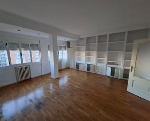 Living room of Flat to rent in León Capital   with Heating and Terrace