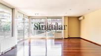Living room of Flat for sale in  Barcelona Capital  with Air Conditioner and Balcony