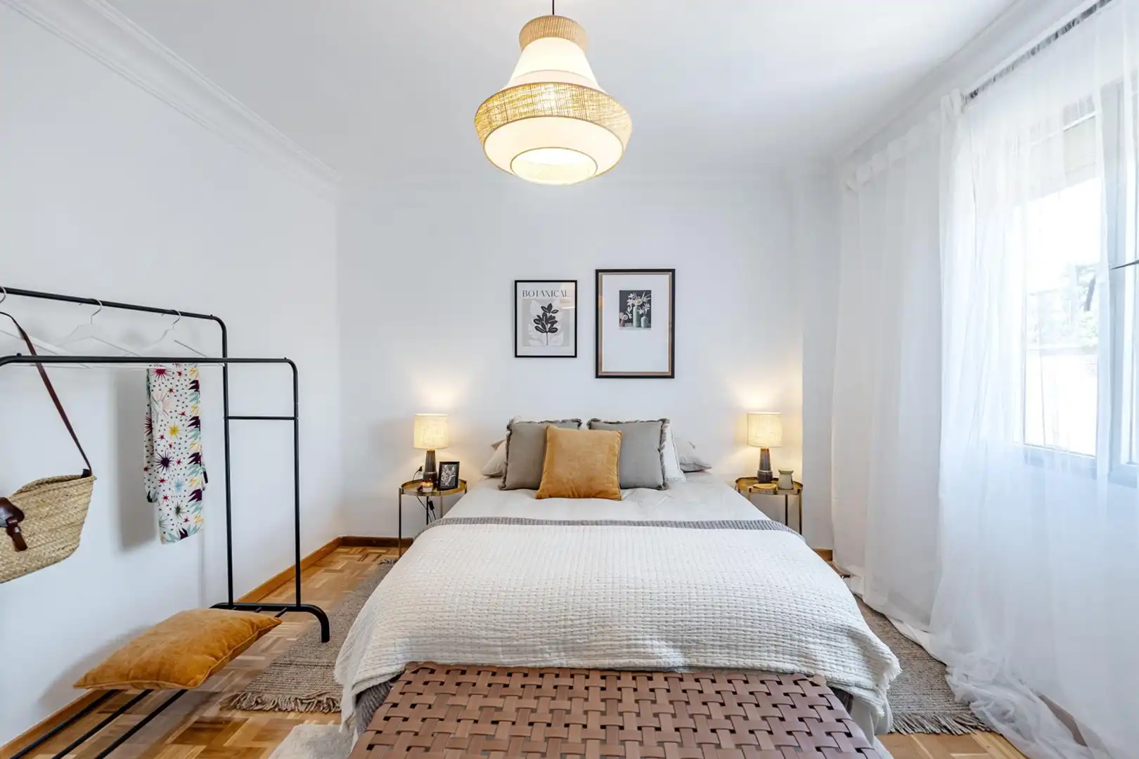 Bedroom of Flat for sale in Madrid  with Air Conditioner, Terrace and Balcony