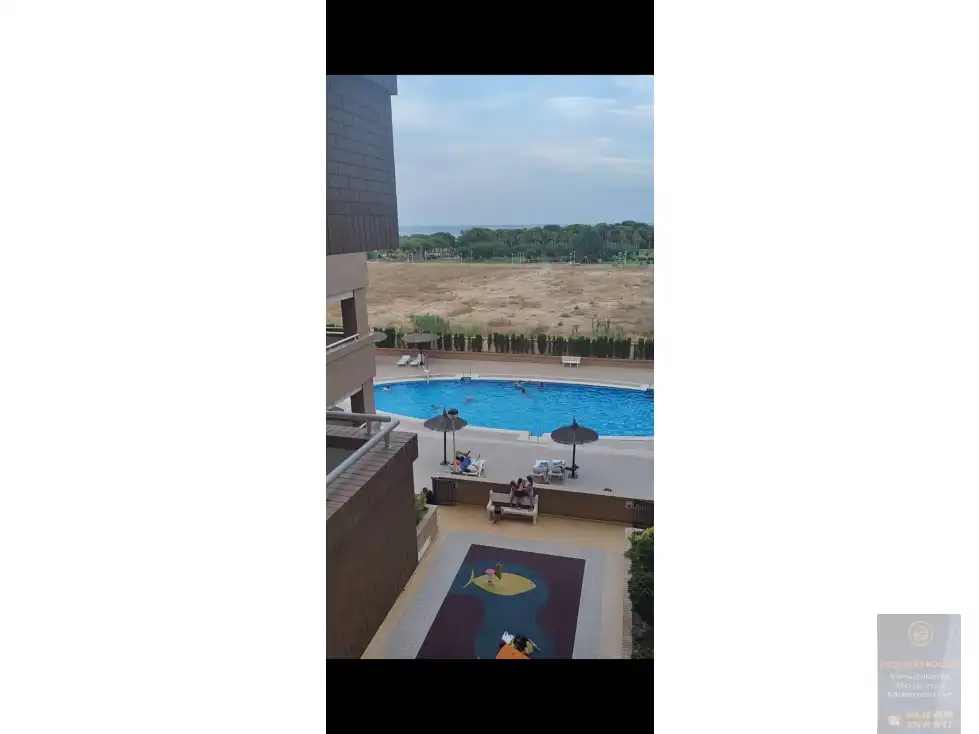 Swimming pool of Flat for sale in Oropesa del Mar / Orpesa