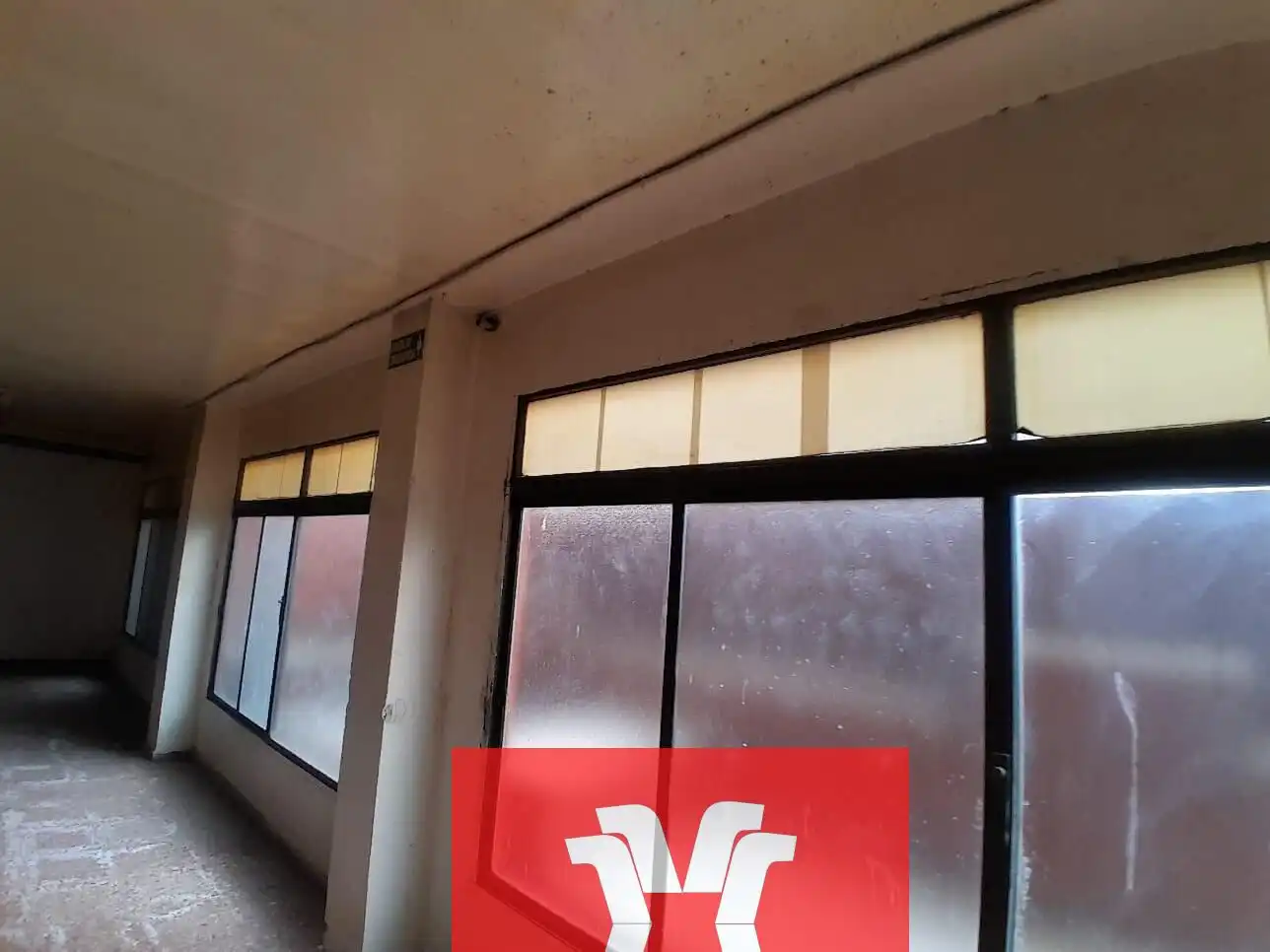 Local comercial de lloguer a Moncada, imagen 4