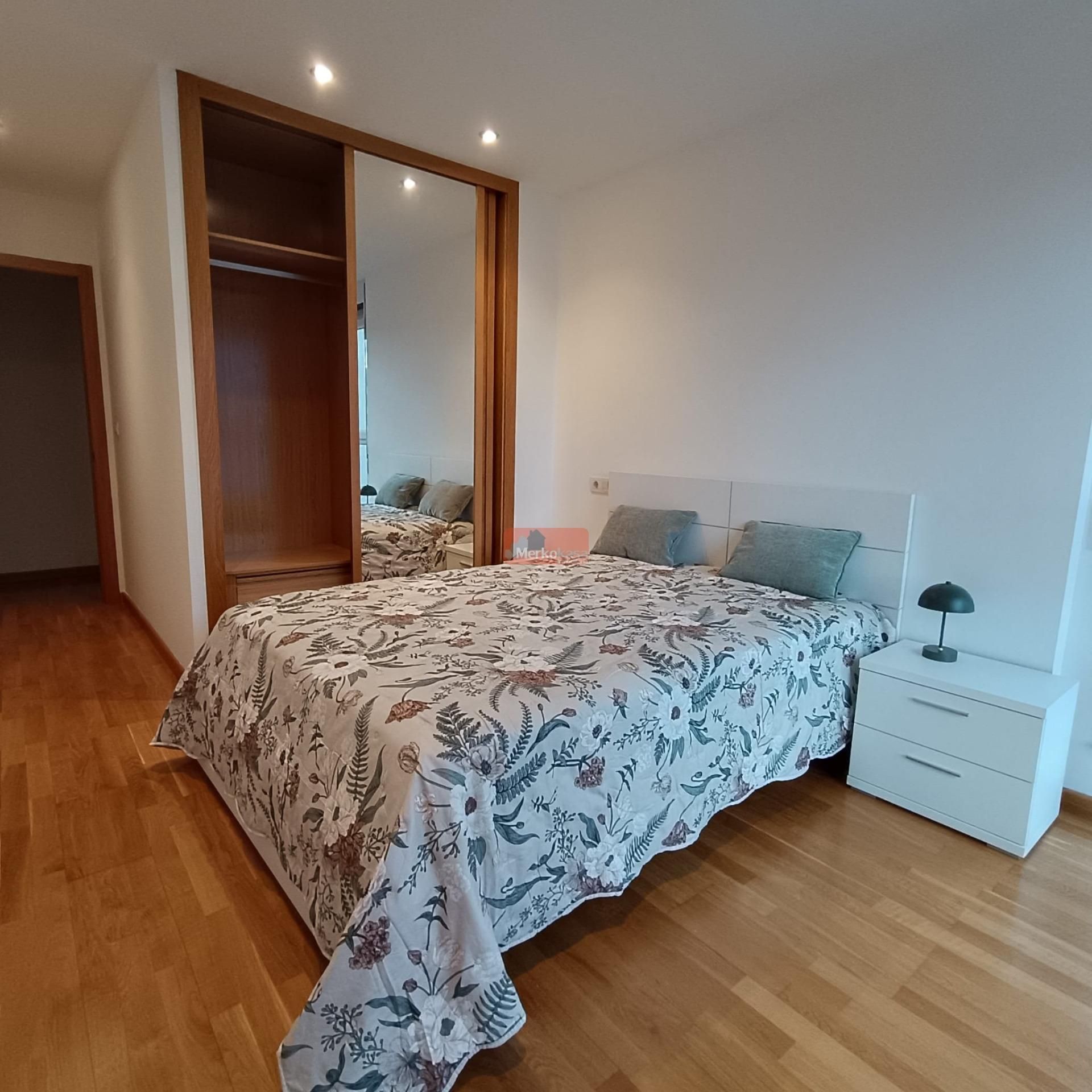 Apartment to rent in Residencia - Abella