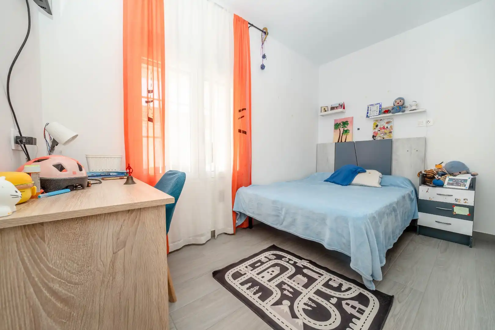 Dormitori de Casa adosada en venda en Pilar de la Horadada amb Aire condicionat, Jardí privat i Traster