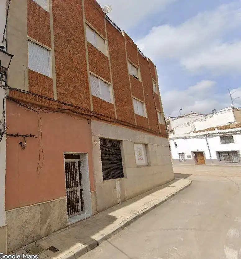 Vista exterior de Piso en venta en Caudete de las Fuentes