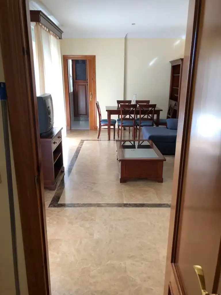 Piso de alquiler en La Calzada - La Florida