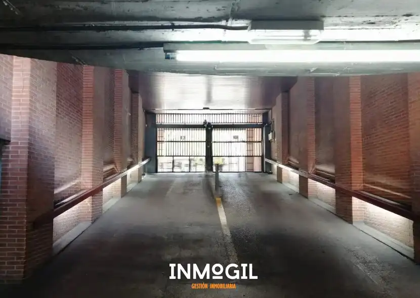 Individual with lift for sale in Paseo de Juan Antonio Vallejo-Nájera Botas 26, imagen 5