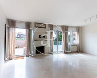 Living room of House or chalet for sale in  Barcelona Capital  with Air Conditioner, Heating and Terrace