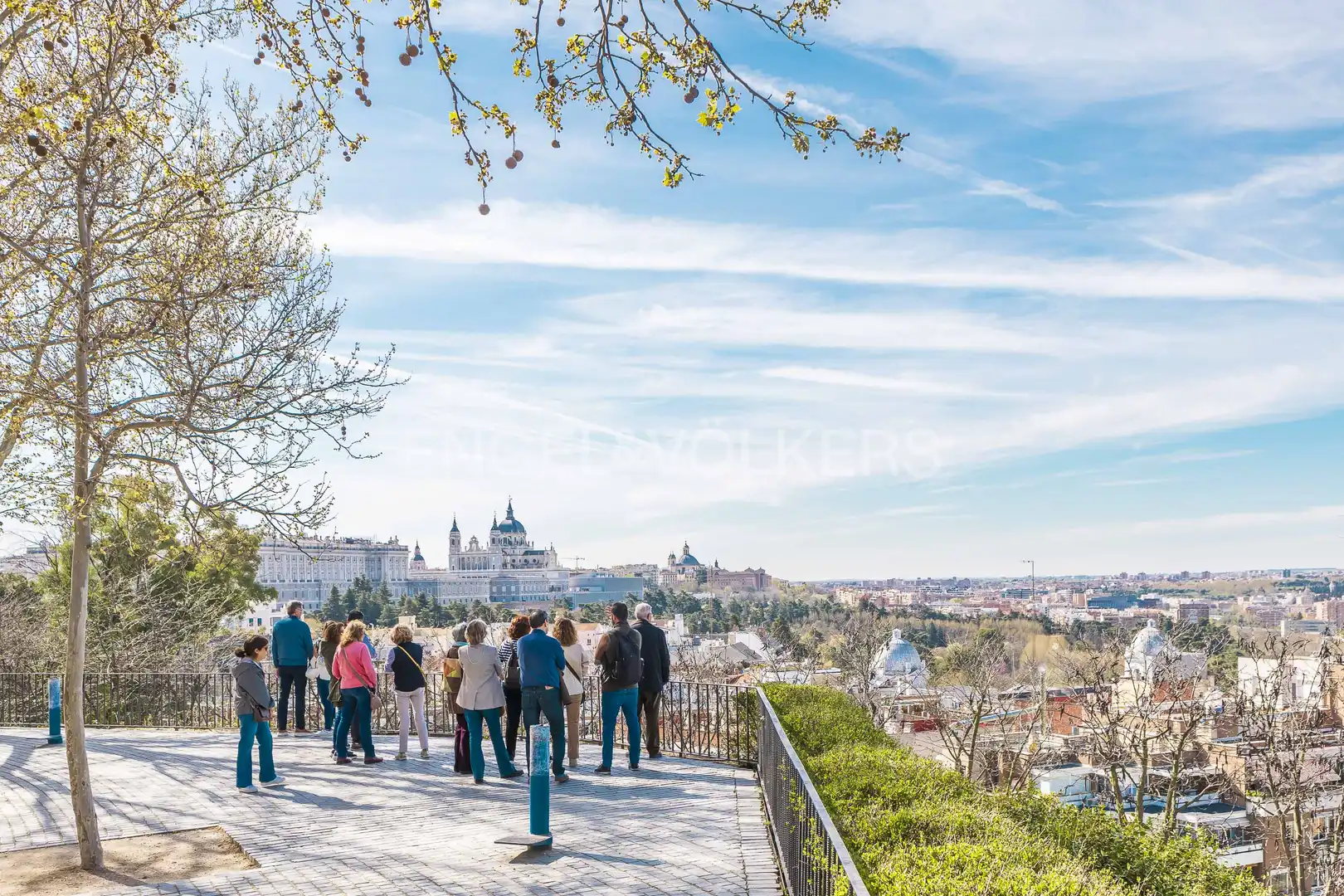 Exterior view of Flat for rent in Madrid  with Air Conditioner, Heating and Private garden