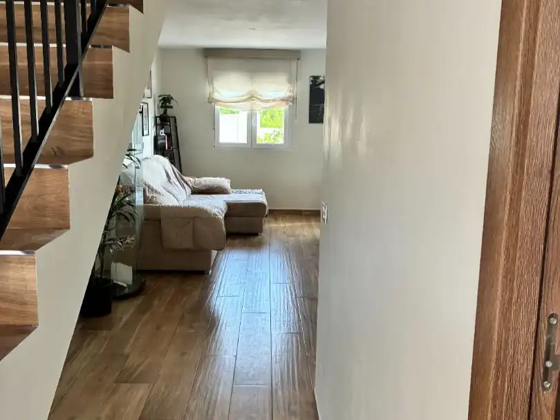 Sala d'estar de Casa o xalet en venda en Finestrat amb Aire condicionat, Terrassa i Balcó