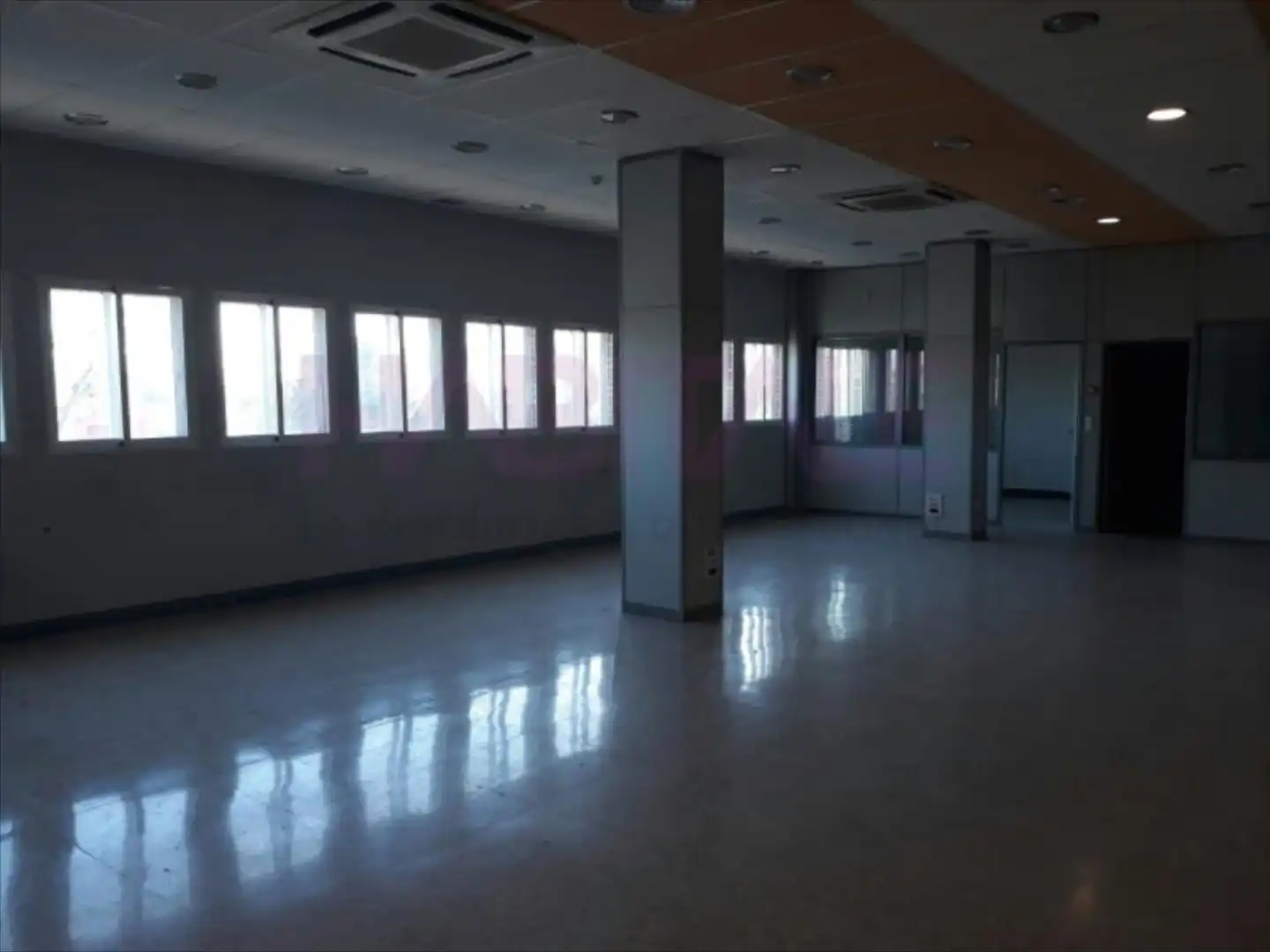 Office for rent in Zaragoza